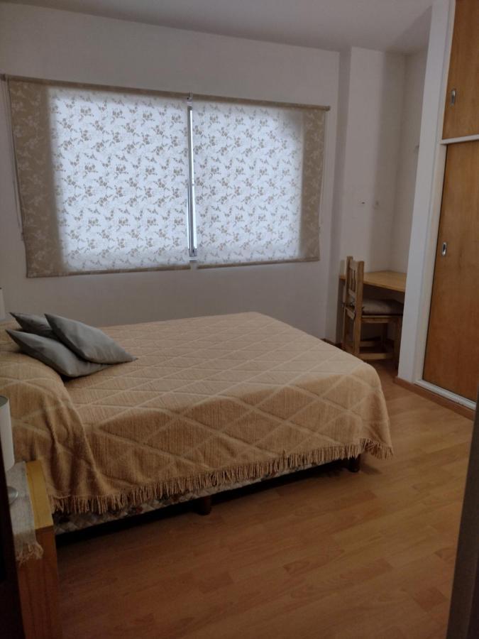 Queen Apartment *